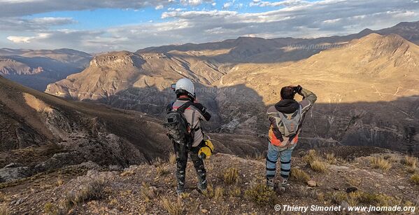 Piste Arequipa-Laguna de Salinas-Volcán Ubinas-Lucco - Pérou
